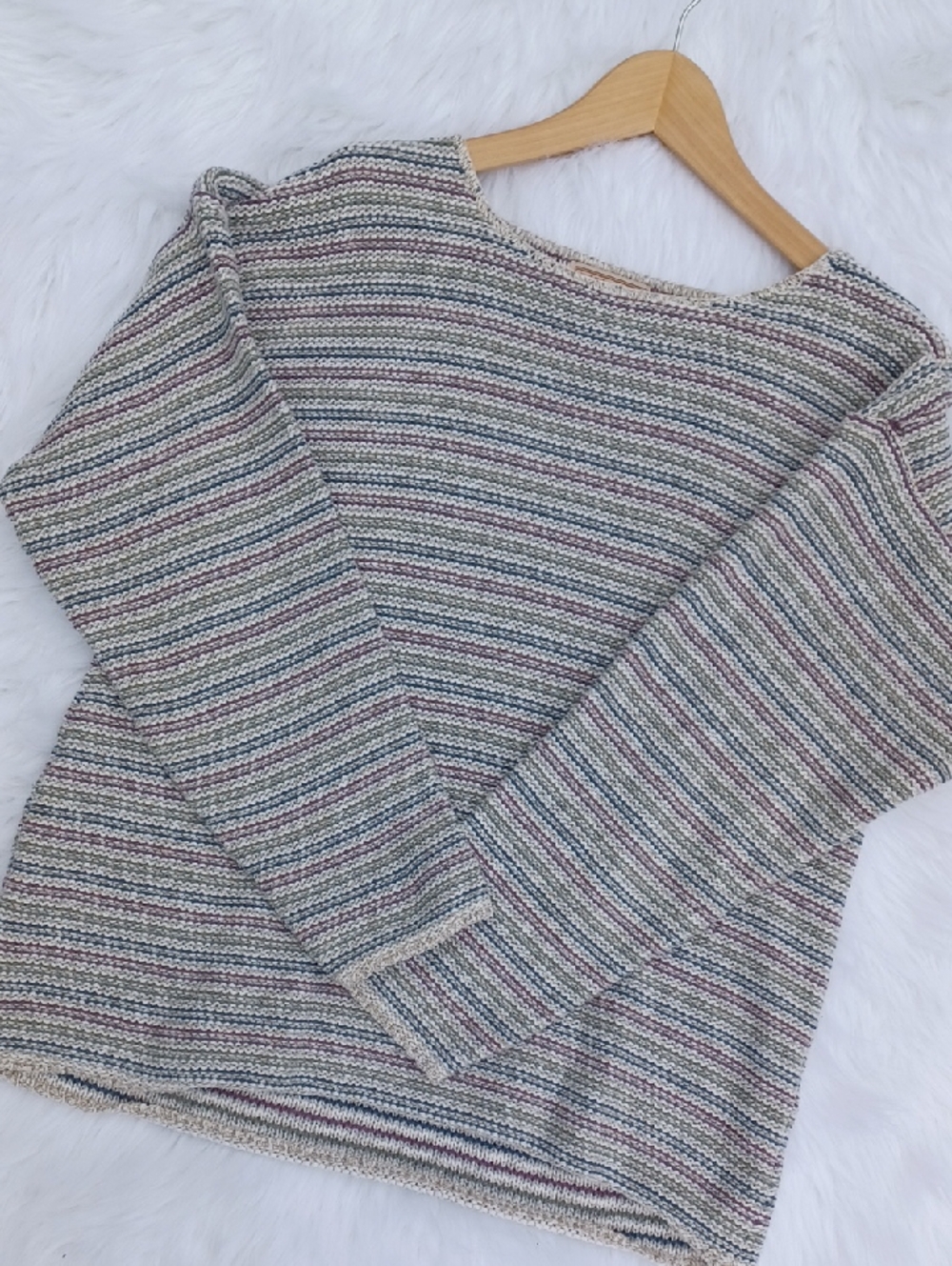 Vintage Woolrich 100% Cotton Womans Sweater. Medium.